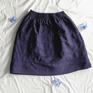 Navy blue skirt. Size S.